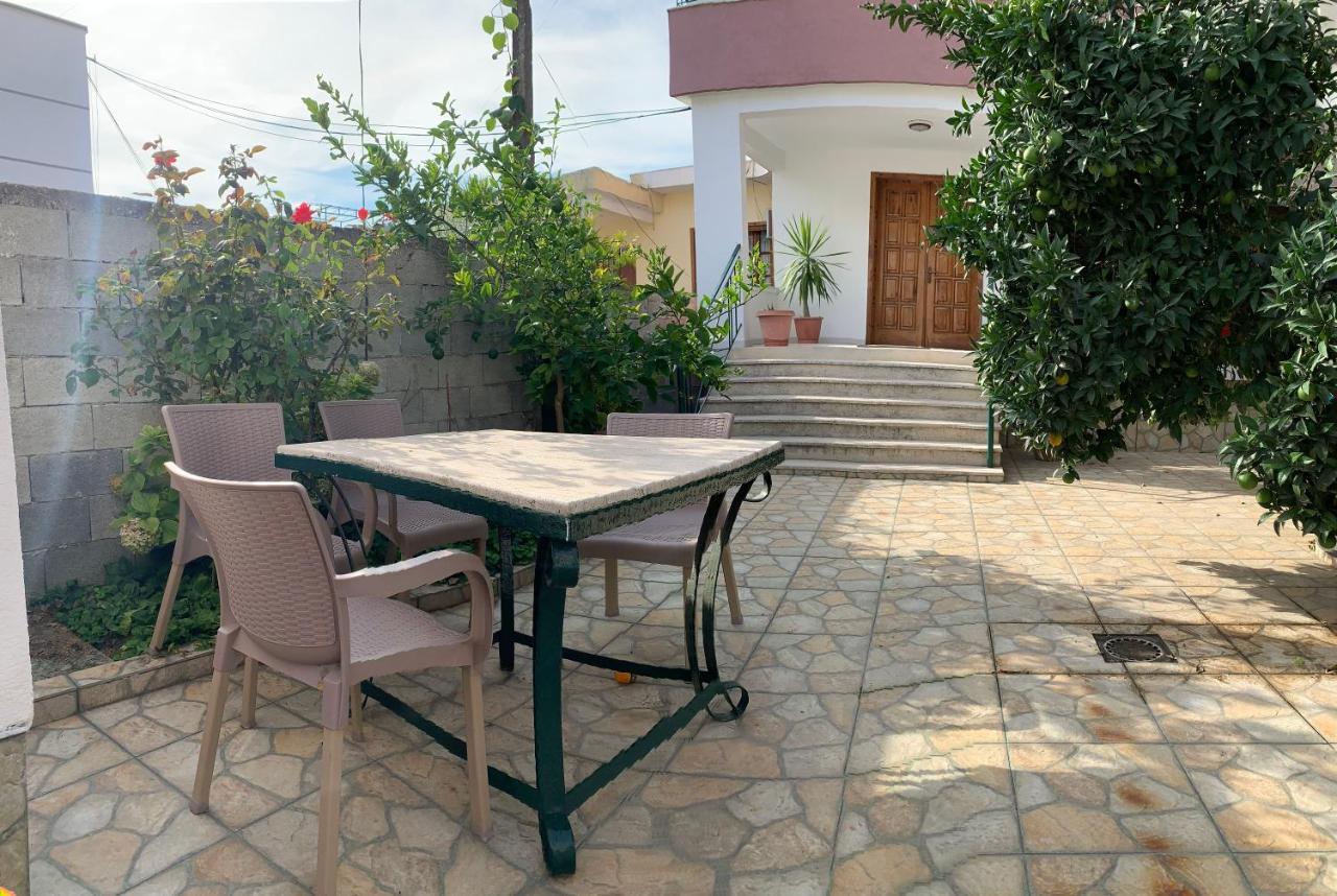 Shtepi Me Qera Fier Villa Dış mekan fotoğraf